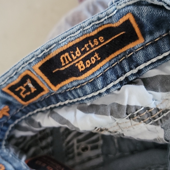 ROCK REVIVAL JEANS DESTRUCTIVE MID RISE BOOT BORIS 27 - Picture 6 of 8